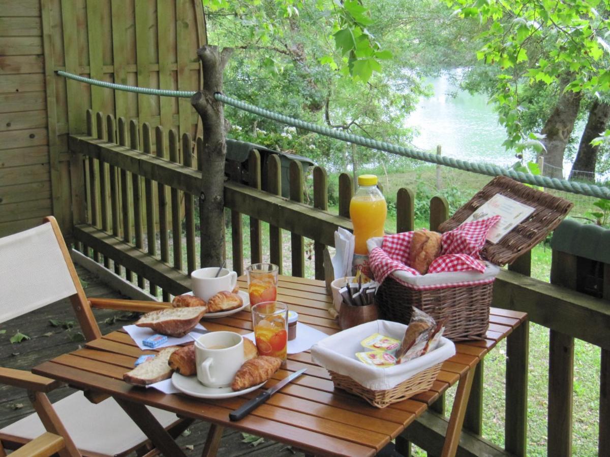 Camping Belle Riviere Chaniers Εξωτερικό φωτογραφία