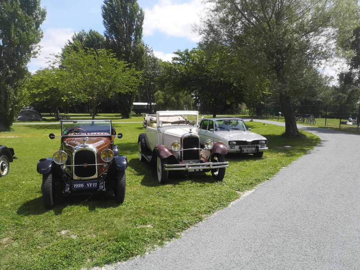 Camping Belle Riviere Chaniers Εξωτερικό φωτογραφία