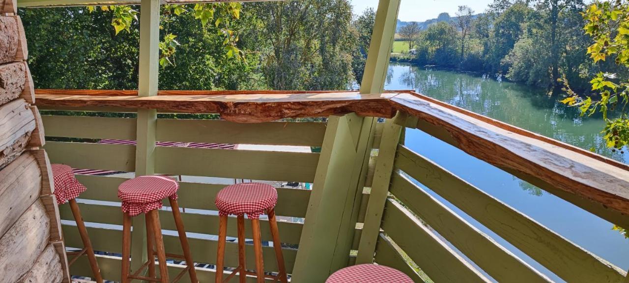 Camping Belle Riviere Chaniers Εξωτερικό φωτογραφία